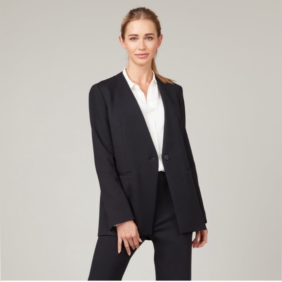 SPANX Jackets & Blazers - NWT Spanx The Perfect Collarless Blazer In Classic Black Color . Size XL